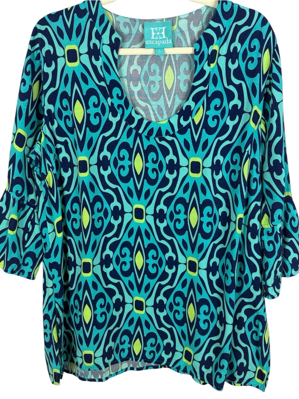 Escapada Coastal Boho Geometric Print Split V-Neck Blouse Teal Lime Green L